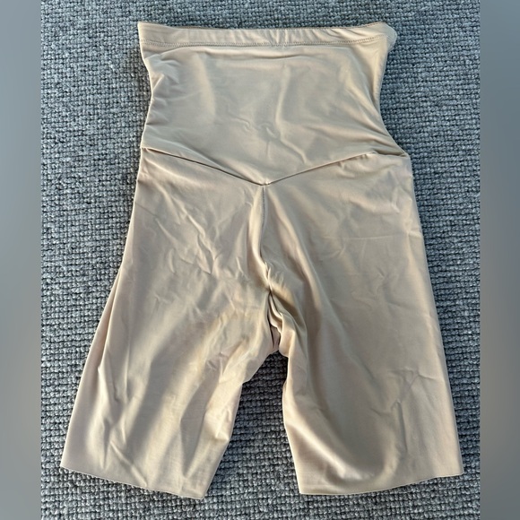 Spanx Women's Shapewear Compression Shorts Control Top Grip Top Small - Picture 5 of 7